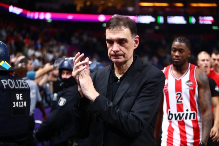 Μπαρτζώκας: «Κάναμε μεγάλη προσπάθεια για να επιστρέψουμε, όμως δεν ήταν αρκετό»