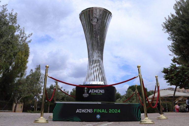 Ξεκίνησε το διήμερο φεστιβάλ για τον τελικό του Conference League στην πλατεία Κοτζιά (vid)