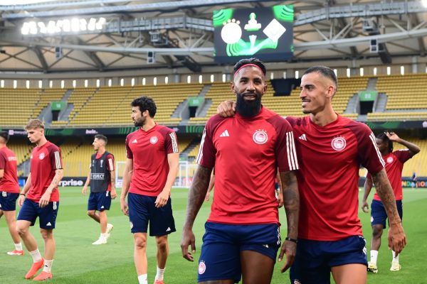 Η τελευταία προπόνηση του Ολυμπιακού πριν τον τελικό του Europa Conference League (pics)