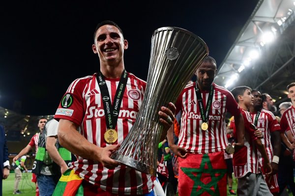 Ποντένσε σε Αντετοκούνμπο: «Έλα ρε πού είσαι; Έλα να γιορτάσουμε»