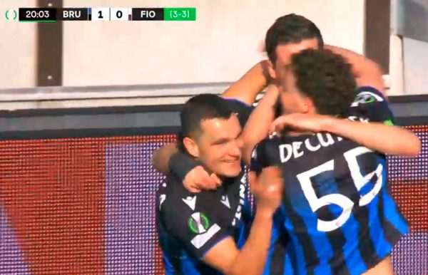 Ο Ντε Κάιπερ έκανε το 1-0 για την Κλαμπ Μπριζ και έφερε στα ίσια τη σειρά με την Φιορεντίνα (vid)