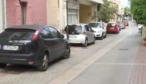 Πέραμα: Έβαλαν την διάβαση για τους τυφλούς στη μέση του δρόμου