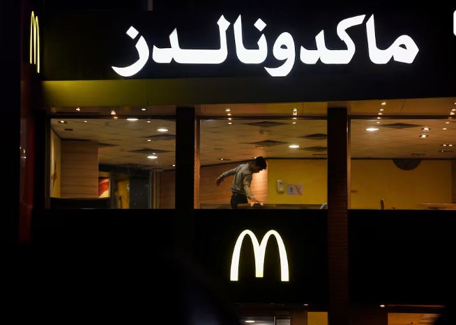 Μέση Ανατολή: Tο μποϊκοτάζ σε McDonald’s και KFC έπληξε σοβαρά τις εταιρείες