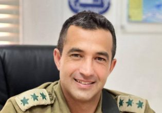 Χαμάς: Υποστηρίζει ότι κρατά Ισραηλινό διοικητή που θεωρούνταν νεκρός από τις 7 Οκτωβρίου, ανάρτησε βίντεο