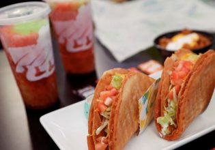 Τροχαίο στη Βούλα: Δύο μηχανές παρέσυραν τη γυναίκα που σκοτώθηκε – Αναζητείται ο οδηγός της πρώτης