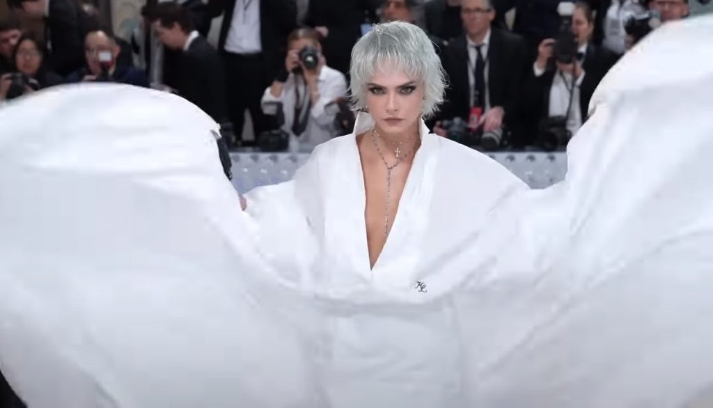 Όλα όσα πρέπει να ξέρετε για το Met Gala του 2024 – Η αστρονομική τιμή της πρόσκλησης