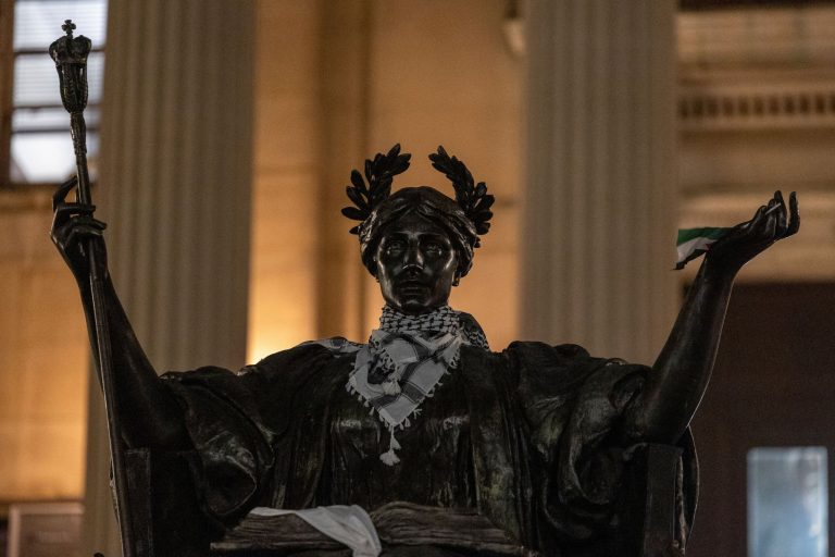 Η μακρά ιστορία των φοιτητικών κινητοποιήσεων στο Πανεπιστήμιο Κολούμπια των ΗΠΑ