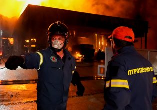 Εισαγγελική παρέμβαση για την πυρκαγιά σε εργοστάσιο στη Λαμία