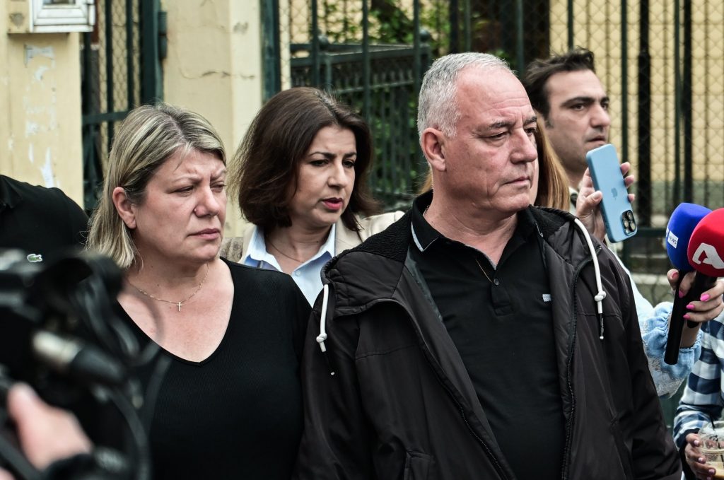 «Ας είναι ο Γιώργος το τελευταίο θύμα» – Παράσταση προς υποστήριξη της κατηγορίας από την οικογένεια Λυγγερίδη