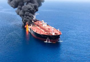 Ερυθρά Θάλασσα: Οι Χούθι χτύπησαν ελληνόκτητο πλοίο με βαλλιστικό πύραυλο