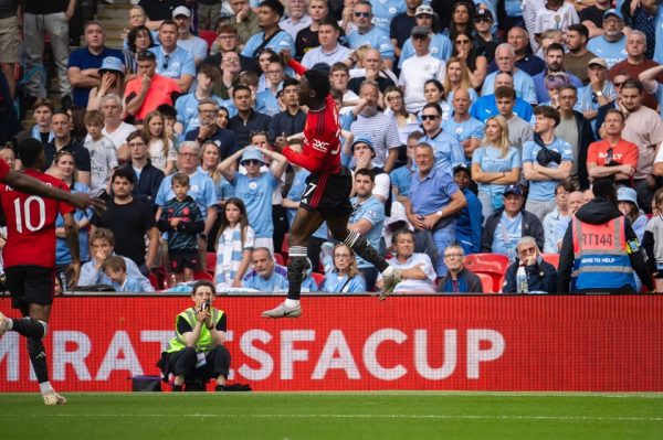 Μάντσεστερ Σίτι – Μάντσεστερ Γιουνάιτεντ 1-2: Λύτρωση και κούπα για την ομάδα του Τεν Χαγκ