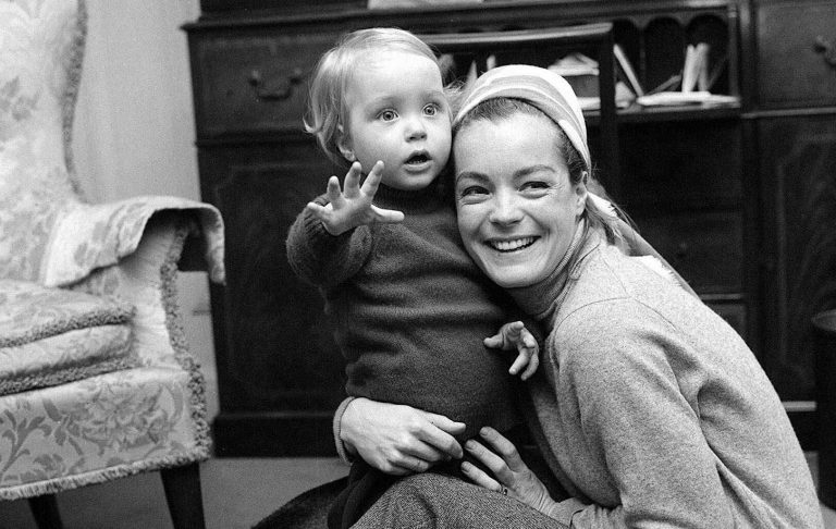 Ρόμι Σνάιντερ: Η τραγωδία πίσω από το πρόωρο τέλος της καλλονής ηθοποιού που έφυγε από την ζωή πριν 42 χρόνια