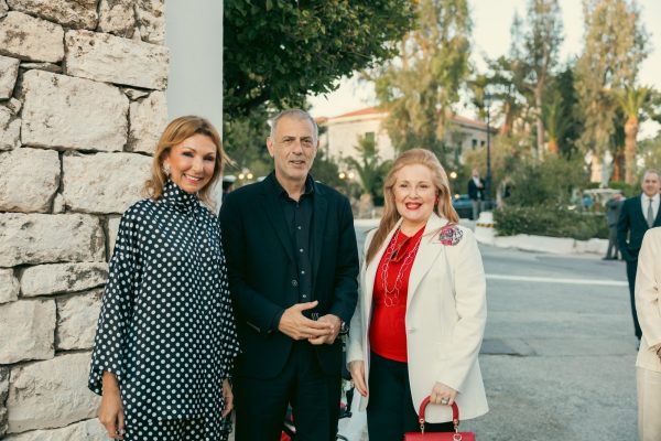 Ο Δήμαρχος Πειραιά Γιάννης Μώραλης στην εκδήλωση της Ένωσης Ελλήνων Εφοπλιστών