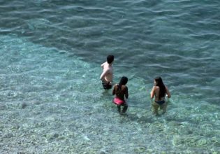 Γιατί βγαίνουν σε δημοπρασία τα κοσμήματα της Σίρλεϊ Μπάσι;