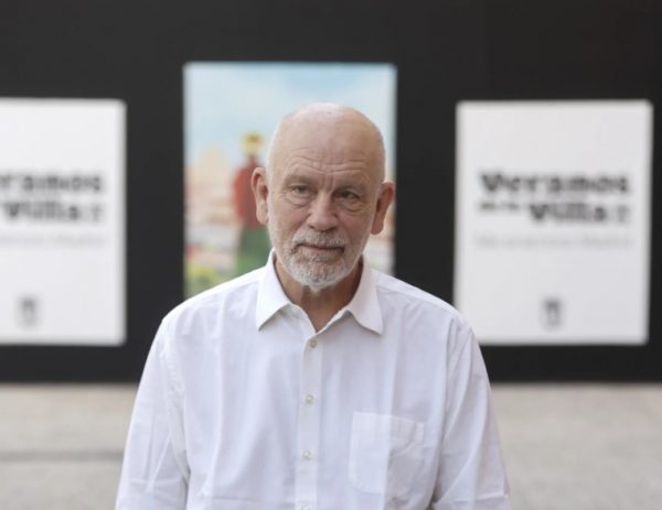 Ο Τζον Μάλκοβιτς και ο Ραλφ Ινεσον στην οικογένεια των «The Fantastic Four»