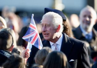 Ο βασιλιάς Κάρολος αναπολεί τη στέψη του με ένα αναδρομικό βίντεο – Η συγκινητική ομιλία του πρίγκιπα Γουίλιαμ