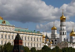 Η Ρωσία σκέφτεται να βγάλει τους Ταλιμπάν από τη λίστα της με τους τρομοκράτες