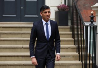 Εκλογές στη Βρετανία: Η πρώτη νίκη των Εργατικών κόντρα στους Τόρις