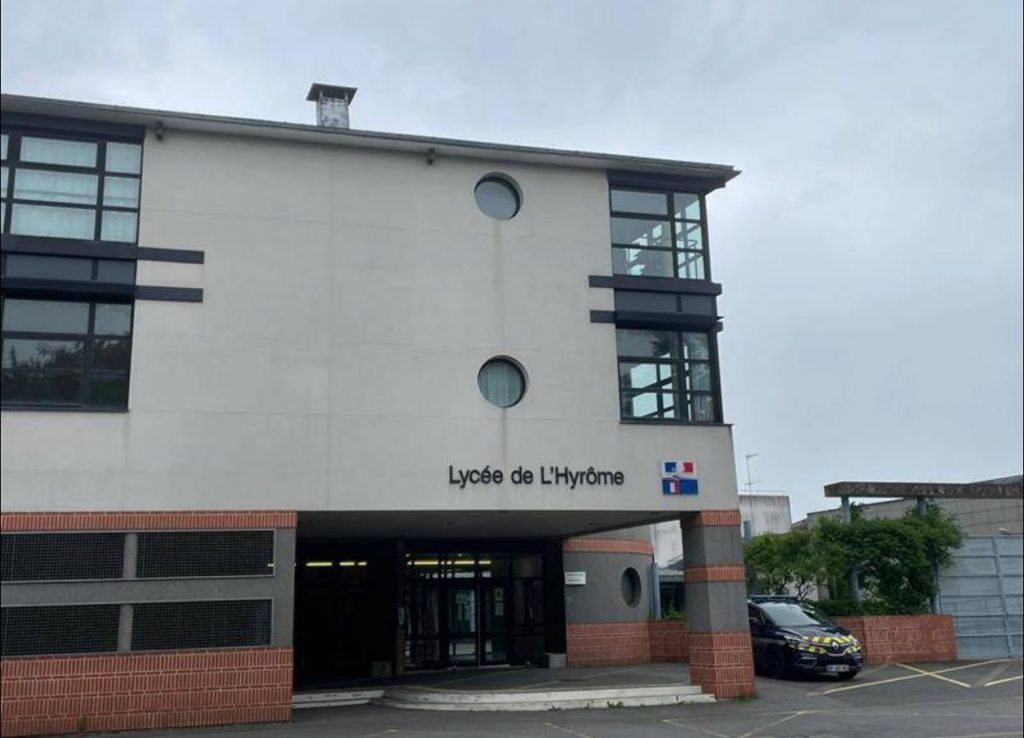 Γαλλία: Μαθητής μαχαίρωσε καθηγήτρια την ώρα του μαθήματος – Υπο κράτηση ο 18χρονος