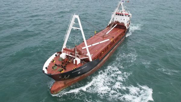 Η Ισπανία αρνήθηκε τον ελλιμενισμό πλοίου που μεταφέρει όπλα στο Ισραήλ