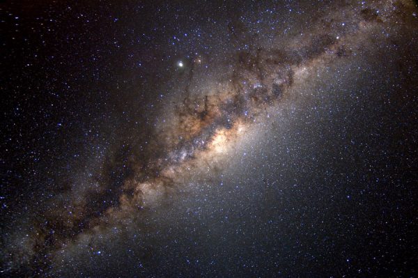 Τρία από τα αρχαιότερα άστρα του Σύμπαντος κρύβονταν στην γαλαξιακή γειτονιά μας