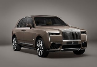 Rolls-Royce Cullinan Series II: Ο χρόνος ενός άλλου σύμπαντος