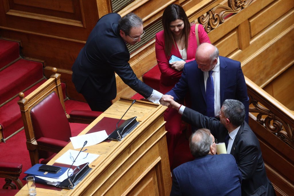 Βουλή: Ψηφίστηκε από την Ολομέλεια ο νέος δικαστικός χάρτης