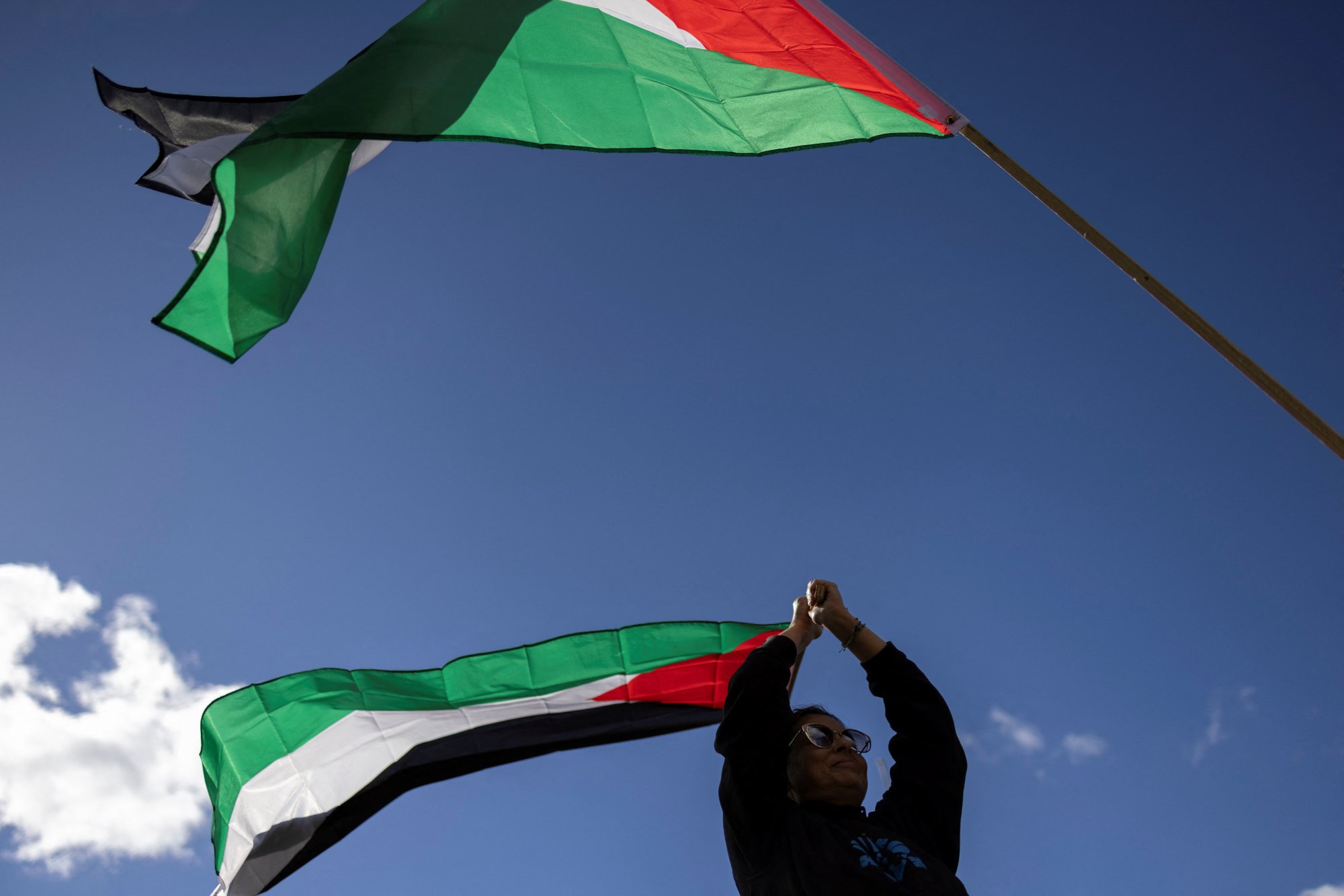 Η Ιρλανδία θα αναγνωρίσει σήμερα το κράτος της Παλαιστίνης
