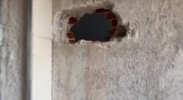 Πειραιάς: Έφυγαν με λεία 100.000€ οι διαρρήκτες της εταιρείας χρυσού – Πώς έγινε το κινηματογραφικό ριφιφί