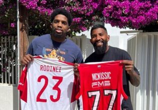 ΜακΚίσικ για Ροντινέι: «Είσαι θρύλος δίδυμε αδερφέ μου» (pic)