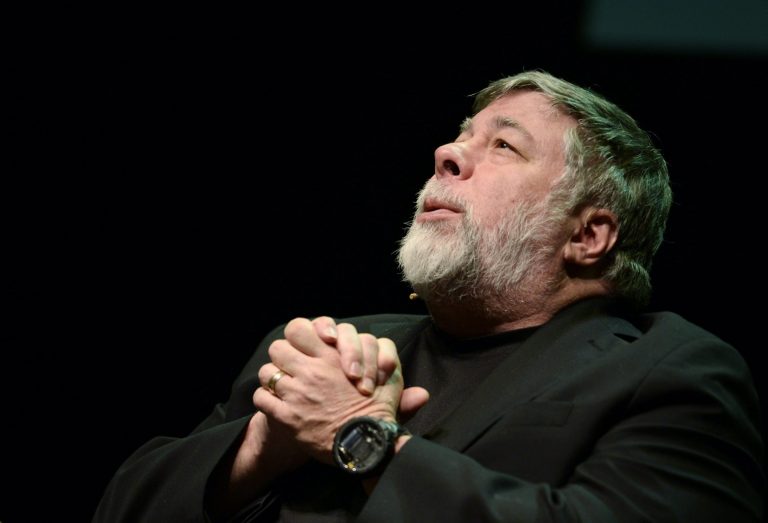 Η εξομολόγηση του μάγου της Apple Στιβ Βόζνιακ – «Θέλω να πεθάνω θυμούμενος τις φάρσες μου»