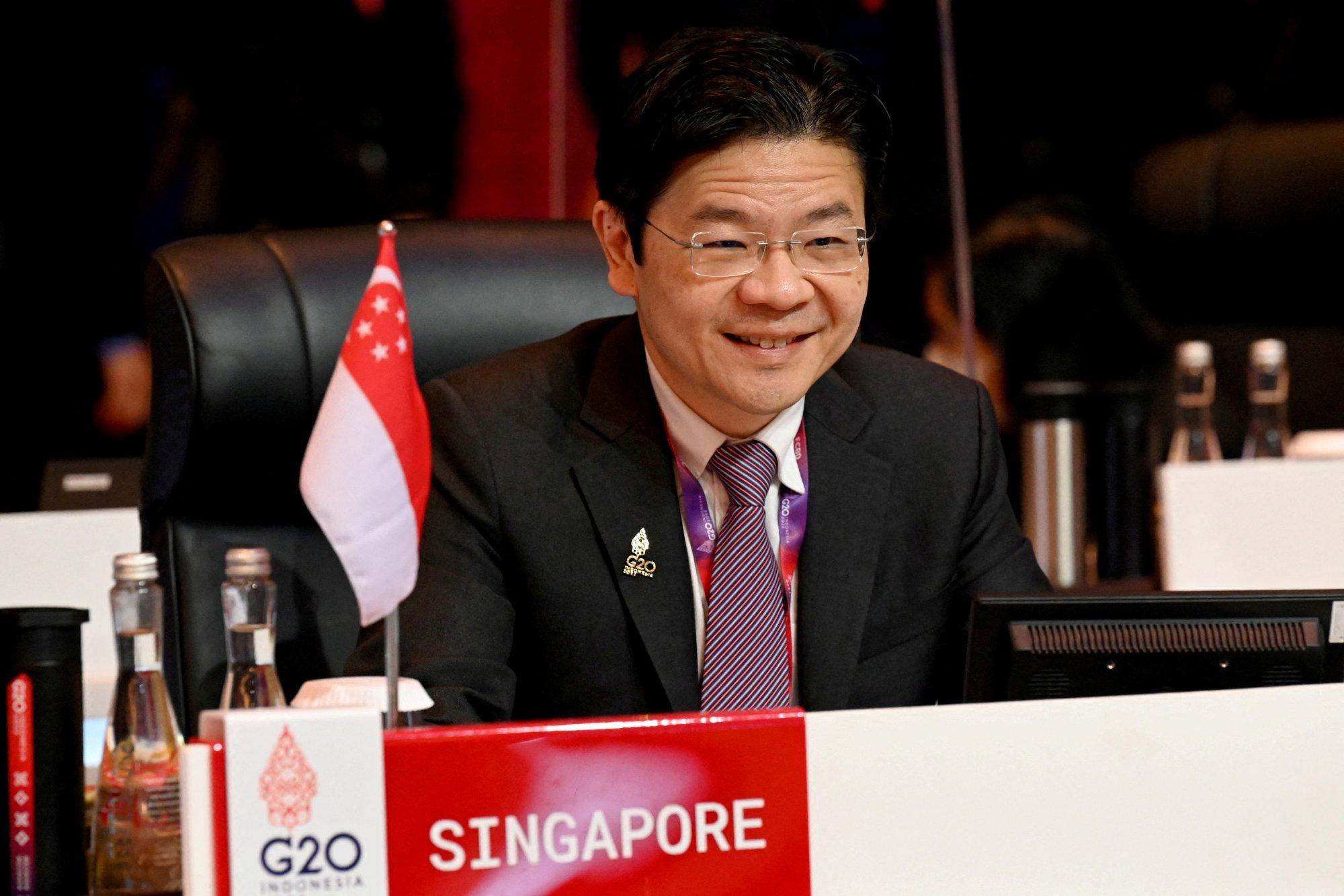 Η Σιγκαπούρη, ο νέος πρωθυπουργός των 1,6 εκατομμυρίων δολαρίων και η πολιτική γενιά «4G»