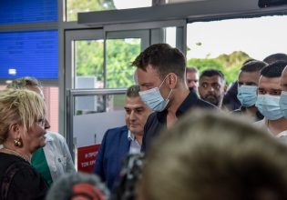 Κασσελάκης: Μπες στο isyriza.gr και ενημέρωσέ μας για τα προβλήματα με το Δημόσιο Σύστημα Υγείας