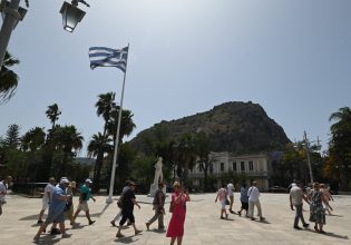 Καιρός: Επιμένει η αφρικανική σκόνη – Τοπικές βροχές και 34αρια τη Δευτέρα