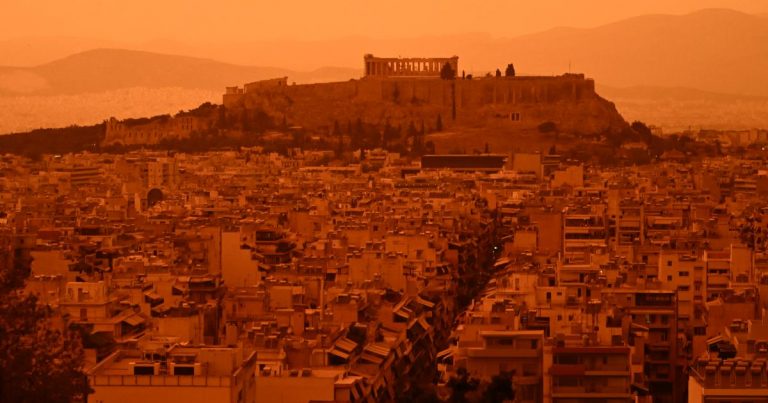 Αφρικανική σκόνη: Προ των πυλών νέο μεγάλο κύμα – Θα είναι «διαρκείας με δύο αξιόλογες εξάρσεις»