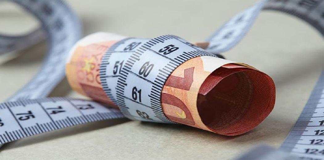 Πριν τις κάλπες παροχές και απειλές σε πολυεθνικές, μετά το ζωνάρι σφιχτό θα μιλάνε για δημοσιονομικό εκτροχιασμό