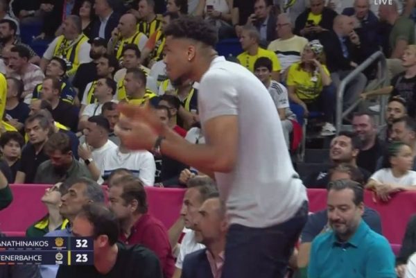 Σηκώθηκε όρθιος ο Γιάννης Αντετοκούνμπο στην τάπα του Κώστα (vid)