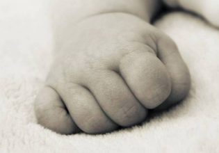 Νεκρό 4 μηνών βρέφος στο Διδυμότειχο – Το βρήκα με αφρούς στο στόμα, λέει η μητέρα