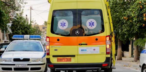 Ορεστιάδα: Στο νοσοκομείο δύο ανήλικοι μετά από χρήση καπνικού σκευάσματος με κάνναβη - Χειροπέδες σε 3 άτομα