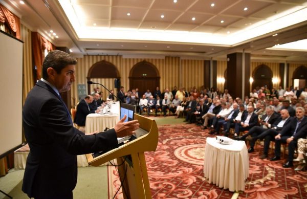 Αυγενάκης: Το ΥπΑΑΤ έχει καταβάλει μέχρι σήμερα 569 εκατ. ευρώ για τη Θεσσαλία