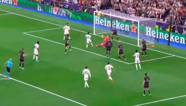 Απίστευτη διπλή χαμένη ευκαιρία για τη Ρεάλ Μαδρίτης (vid)