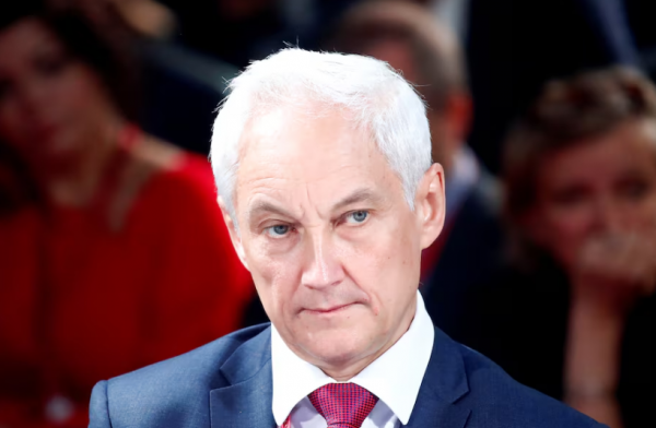 Ξεκινά οικονομικό πόλεμο ο Πούτιν – Ένας οικονομολόγος στο υπουργείο Άμυνας