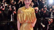 Η εκθαμβωτική εμφάνιση της Cate Blanchett στις Κάννες και το 4λεπτο χειροκρότημα