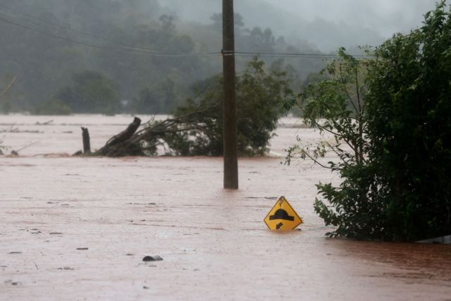 Βραζιλία: Τουλάχιστον 78 νεκροί και 105 αγνοούμενοι από τις πλημμύρες – Το μόνο που ακούγαμε ήταν «βοήθεια»