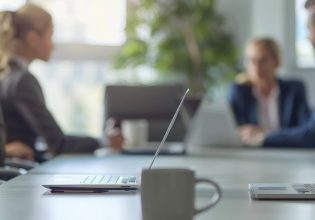 «Αναζητήστε τους καλύτερους συναδέρφους και όχι…» – Συμβουλές από έναν πρώην μαθητευόμενο του Steve Jobs