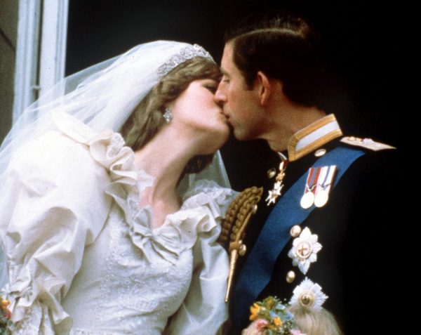Από τους παραμυθένιους γάμους στα δικαστήρια – Βασιλικά ζευγάρια που πήραν διαζύγιο
