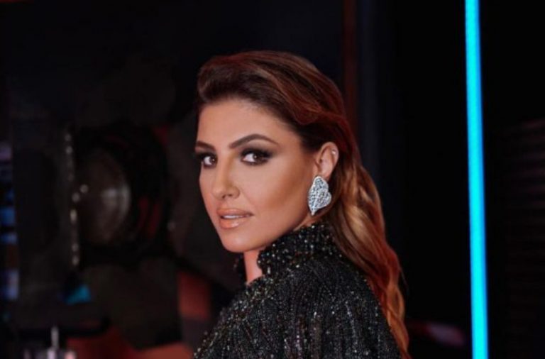 Η Έλενα Παπαρίζου έκανε Ανάσταση με τα μέλη της ελληνικής αποστολής στη Eurovision