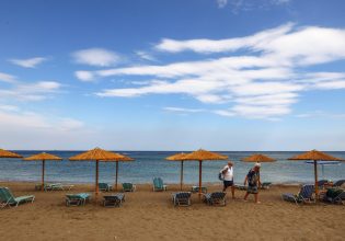 Σε εξέλιξη οι ηλεκτρονικές δημοπρασίες για τις παραλίες – Γιατί διαμαρτύρονται οι επιχειρηματίες