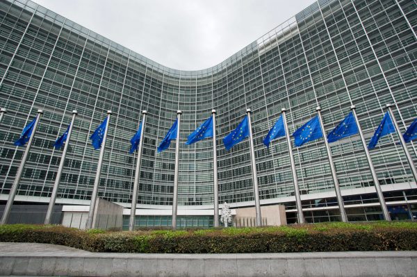 ΕΕ: Το Συμβούλιο δίνει το τελικό πράσινο φως στους πρώτους κανόνες για την τεχνητή νοημοσύνη παγκοσμίως