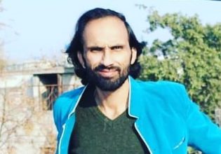 Αχμάντ Φαρχάντ: Η εξαφάνιση μυστήριο του διάσημου ποιητή του Πακιστάν